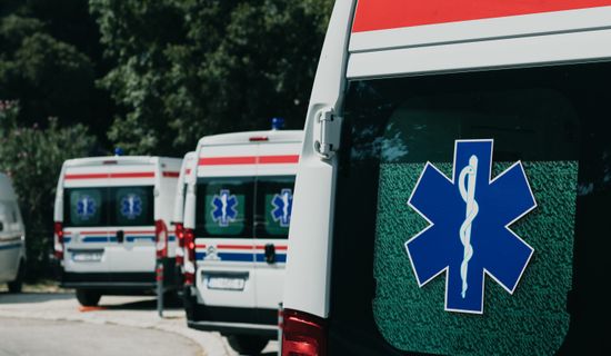 安福救护车转运病人过路高速收费吗？